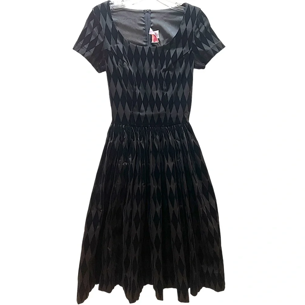 Pinup couture  Gena Dress In Black Flocked Harlequin  short sleeve small NWT - Picture 3 of 8